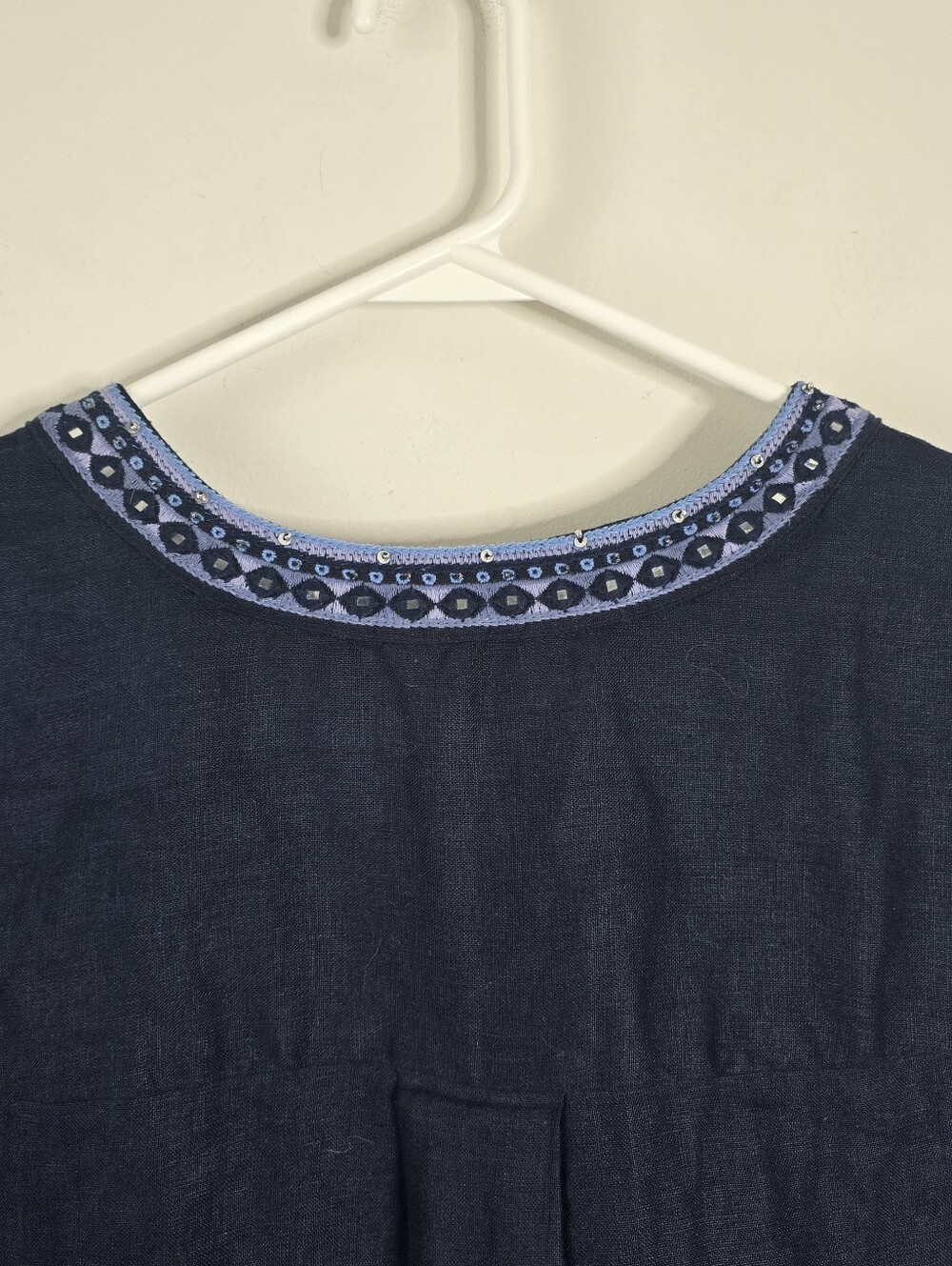 Chico's Navy Blue Embroidered Beaded Linen Tunic Dress Boho Size 1 US 8 Pockets - Picture 9 of 15